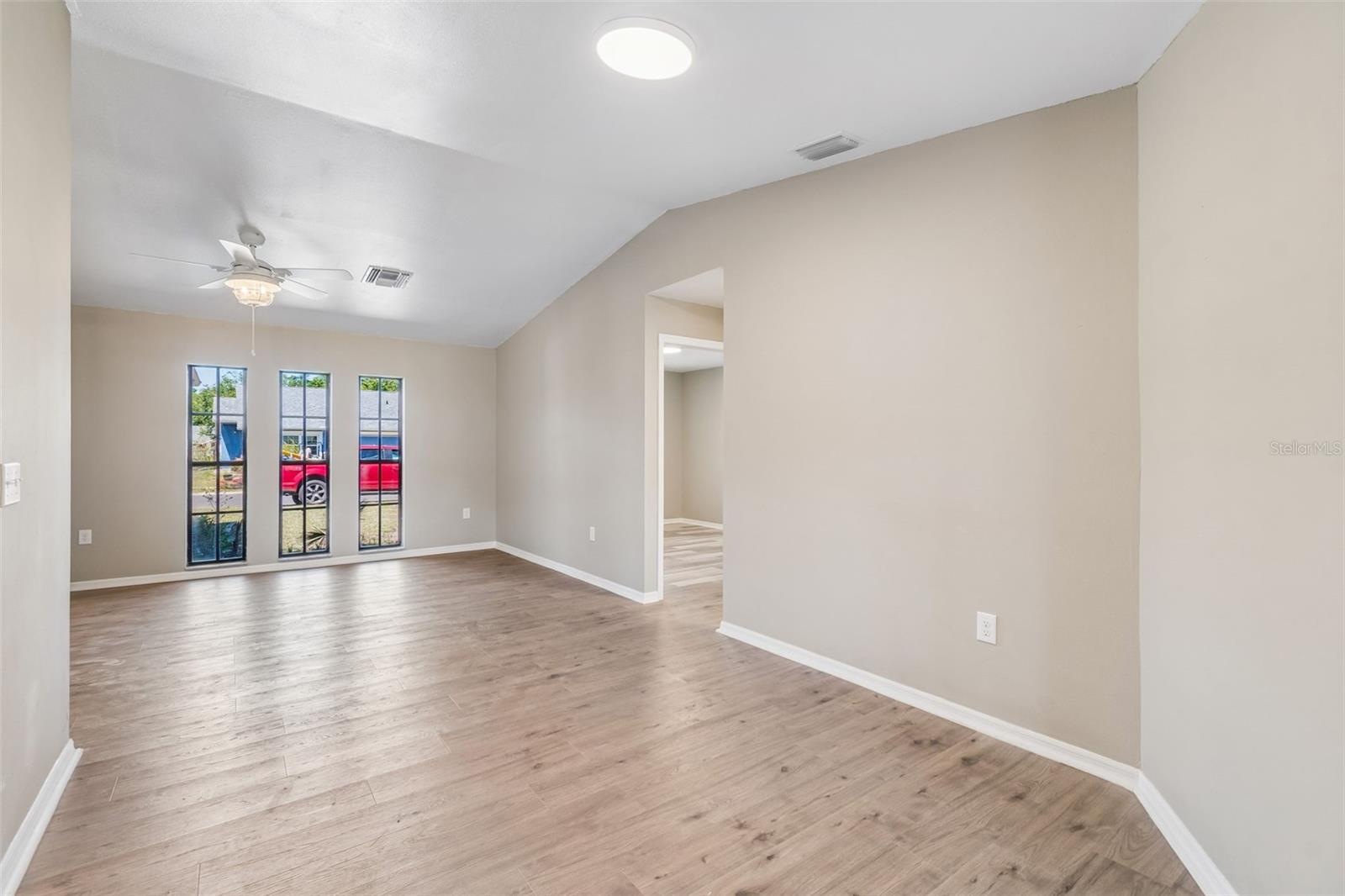 ORCHID LAKE WEST - Residential