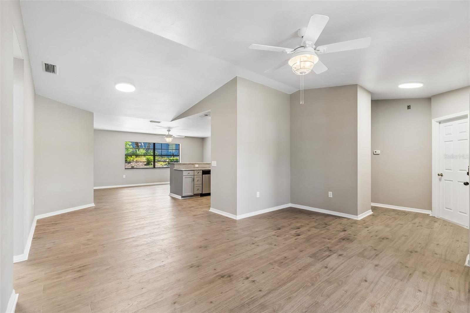 ORCHID LAKE WEST - Residential