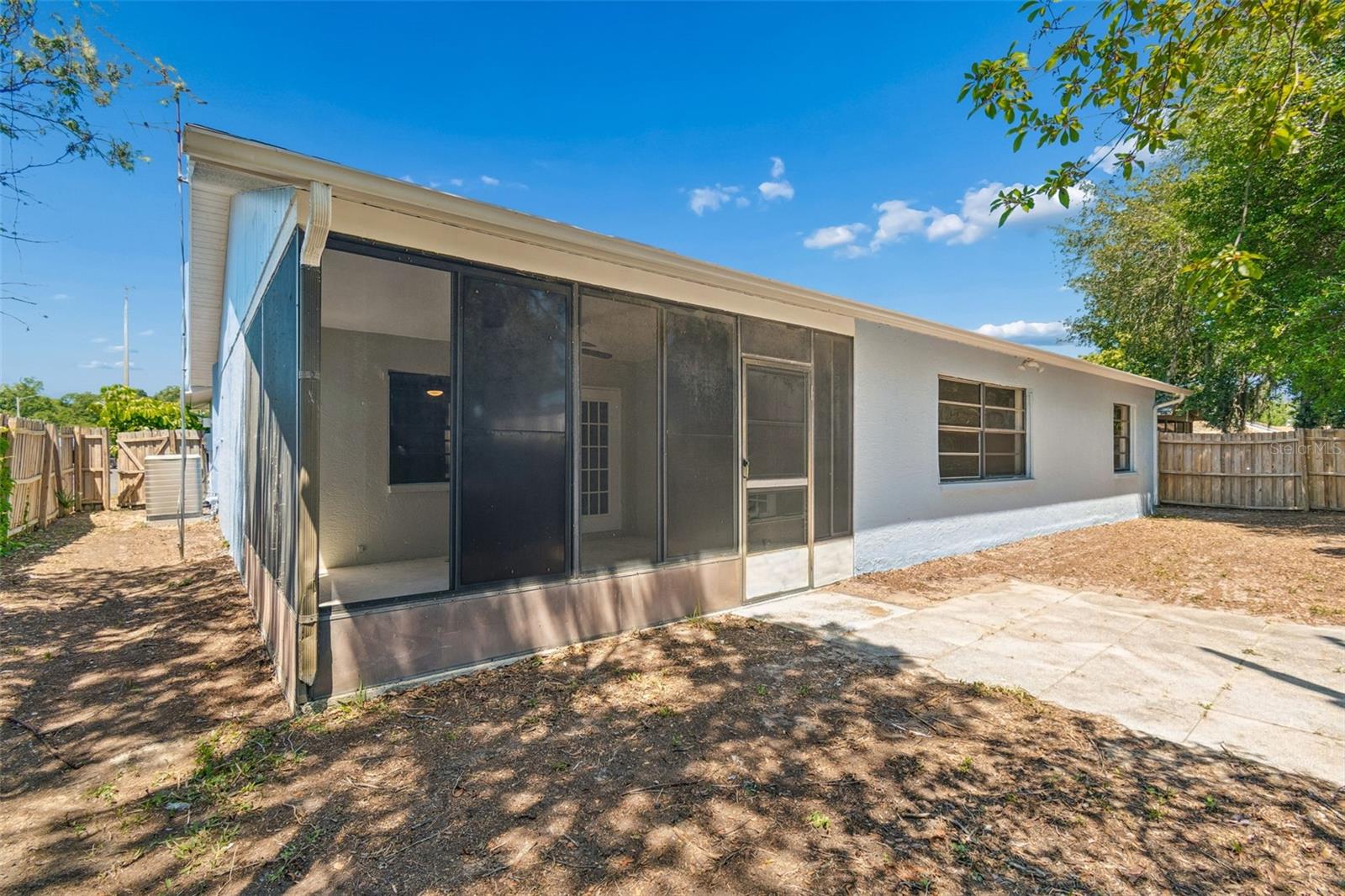 ORCHID LAKE WEST - Residential