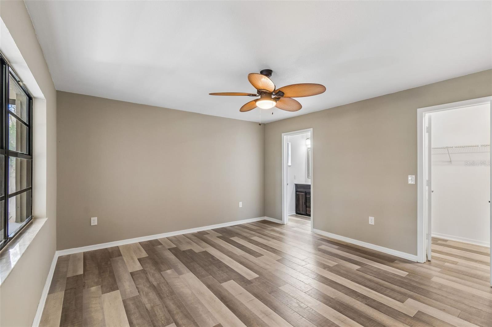 ORCHID LAKE WEST - Residential