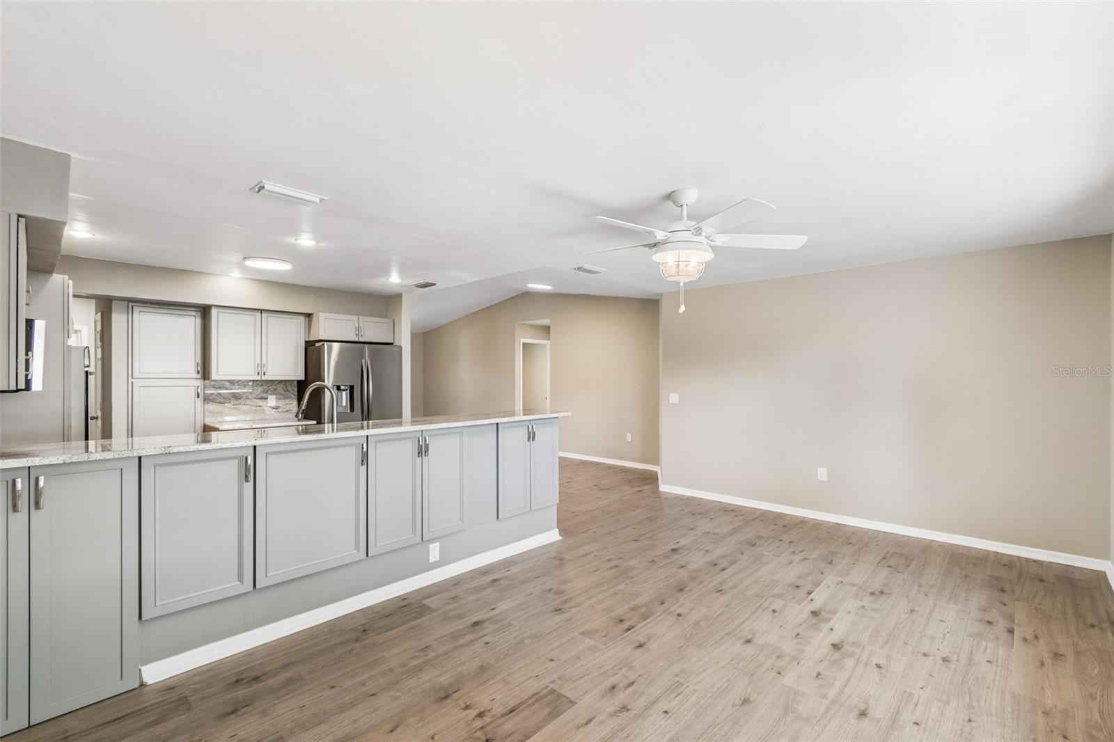 ORCHID LAKE WEST - Residential