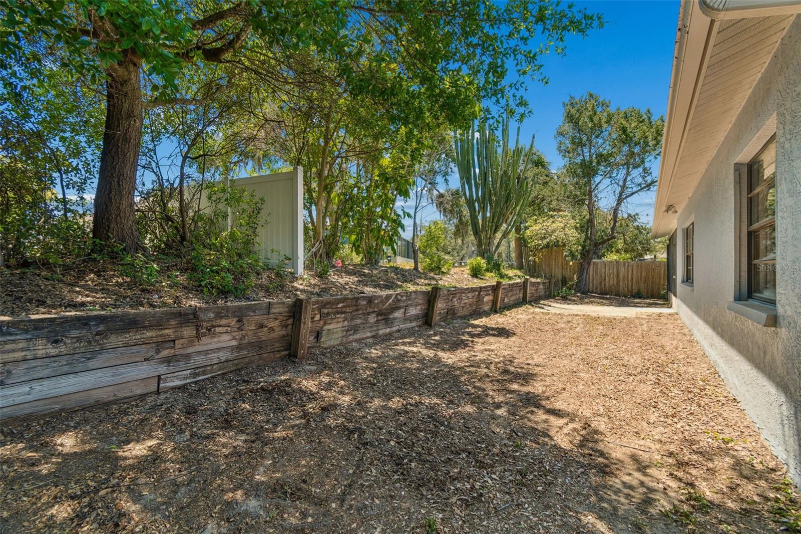 ORCHID LAKE WEST - Residential