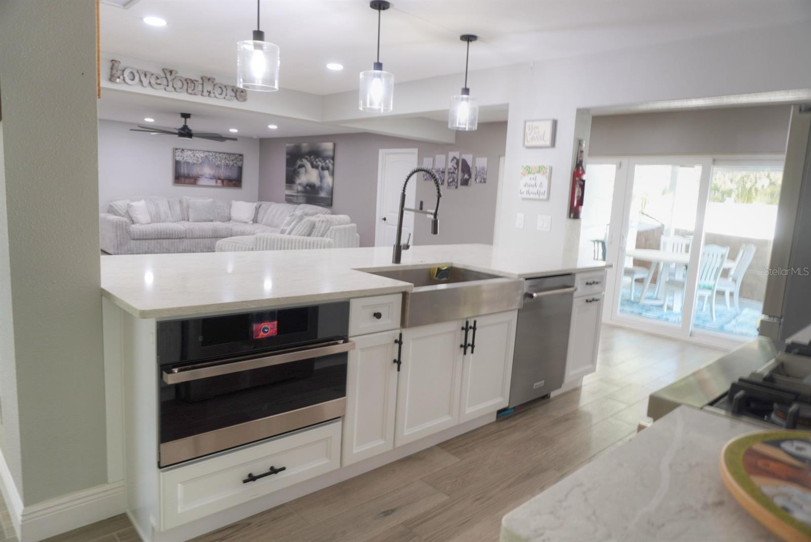 TIERRA VERDE UNIT 1 3RD REP - Residential Lease