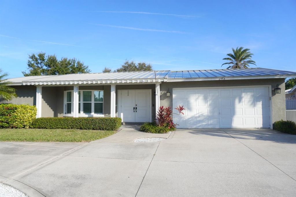 Photo of 293 Monte Cristo Boulevard, Tierra Verde, FL 33715 (MLS # TB8461228)