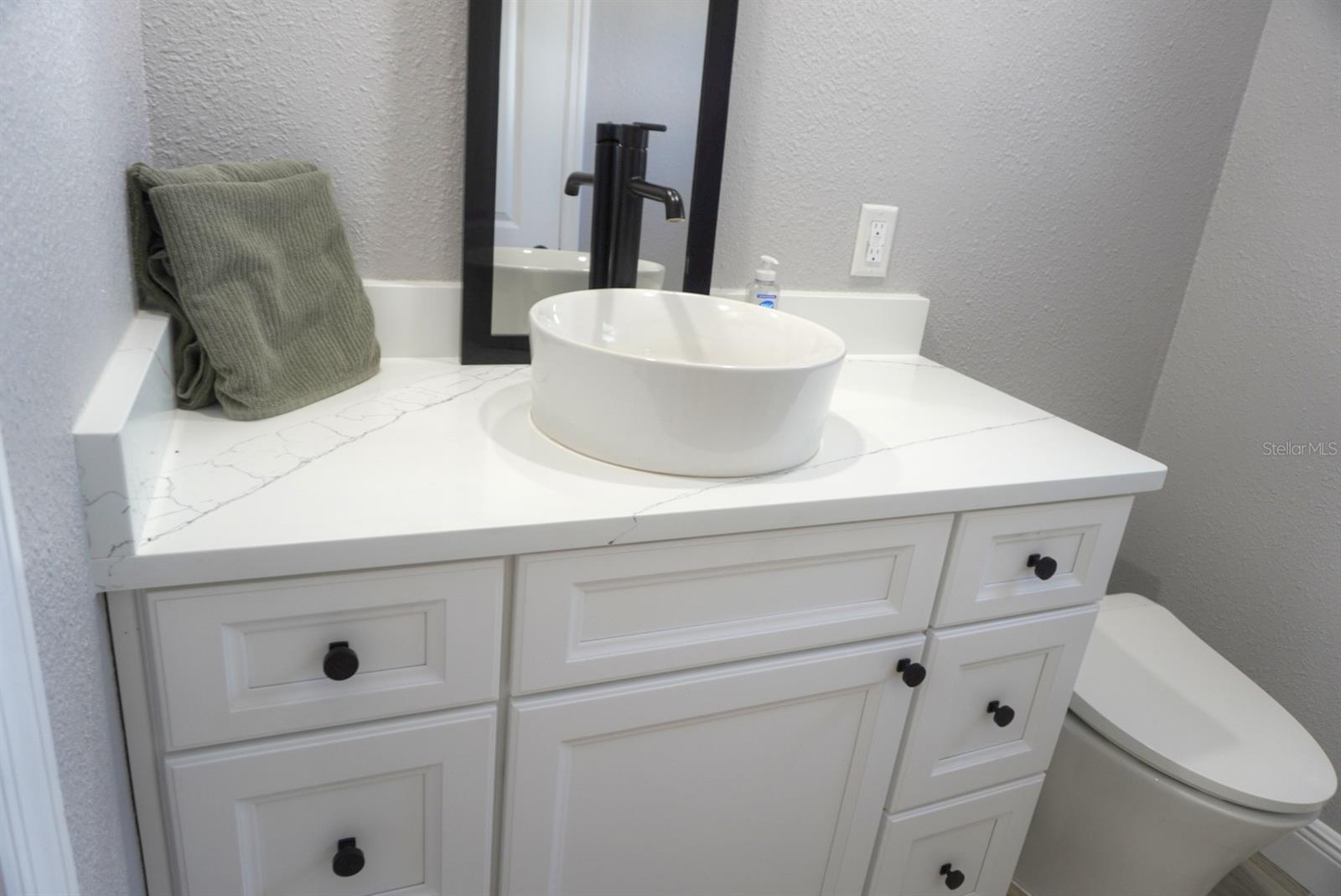 TIERRA VERDE UNIT 1 3RD REP - Residential Lease