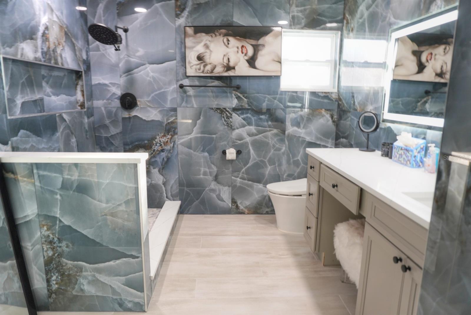 TIERRA VERDE UNIT 1 3RD REP - Residential Lease