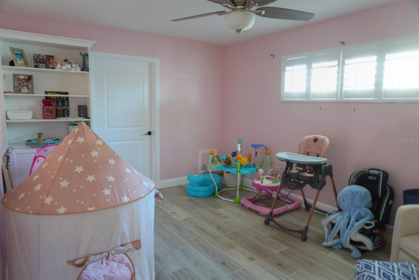 TIERRA VERDE UNIT 1 3RD REP - Residential Lease