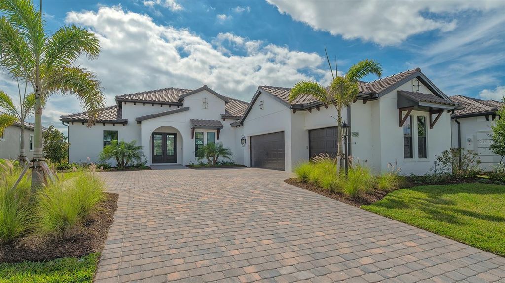 Photo of 10629 Nicklaus Court, Englewood, FL 34223 (MLS # A4615950)