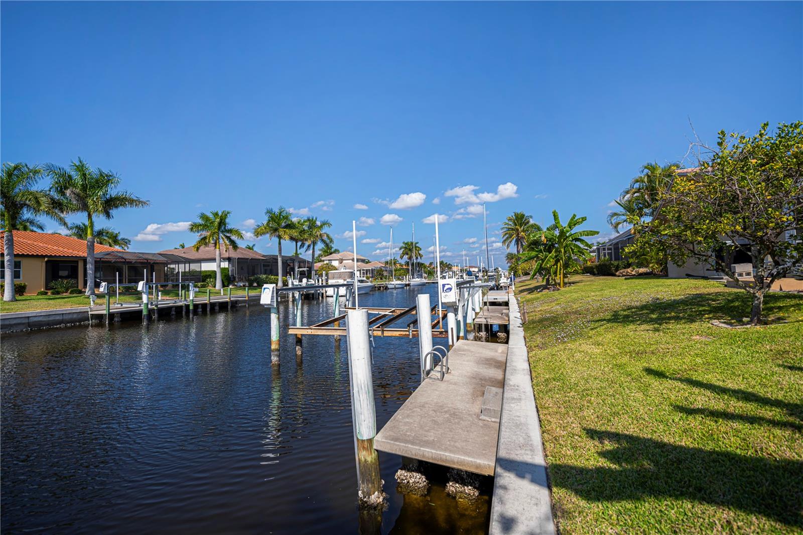 PUNTA GORDA ISLES SEC 04 - Residential