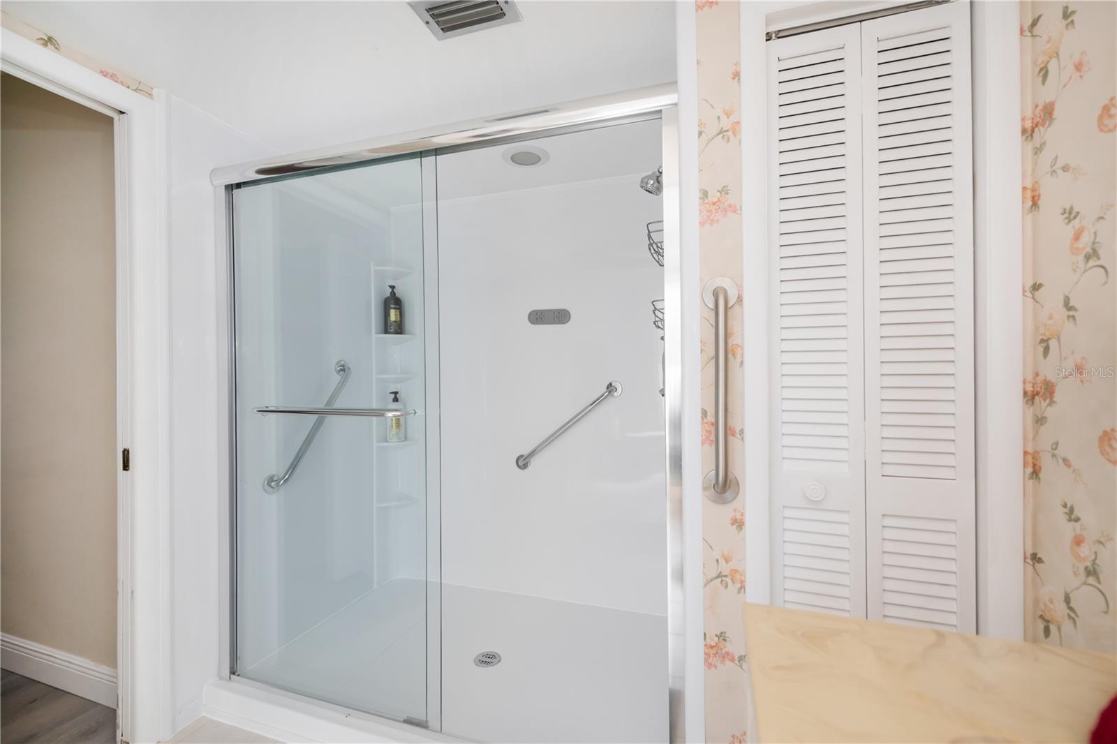 PUNTA GORDA ISLES SEC 04 - Residential