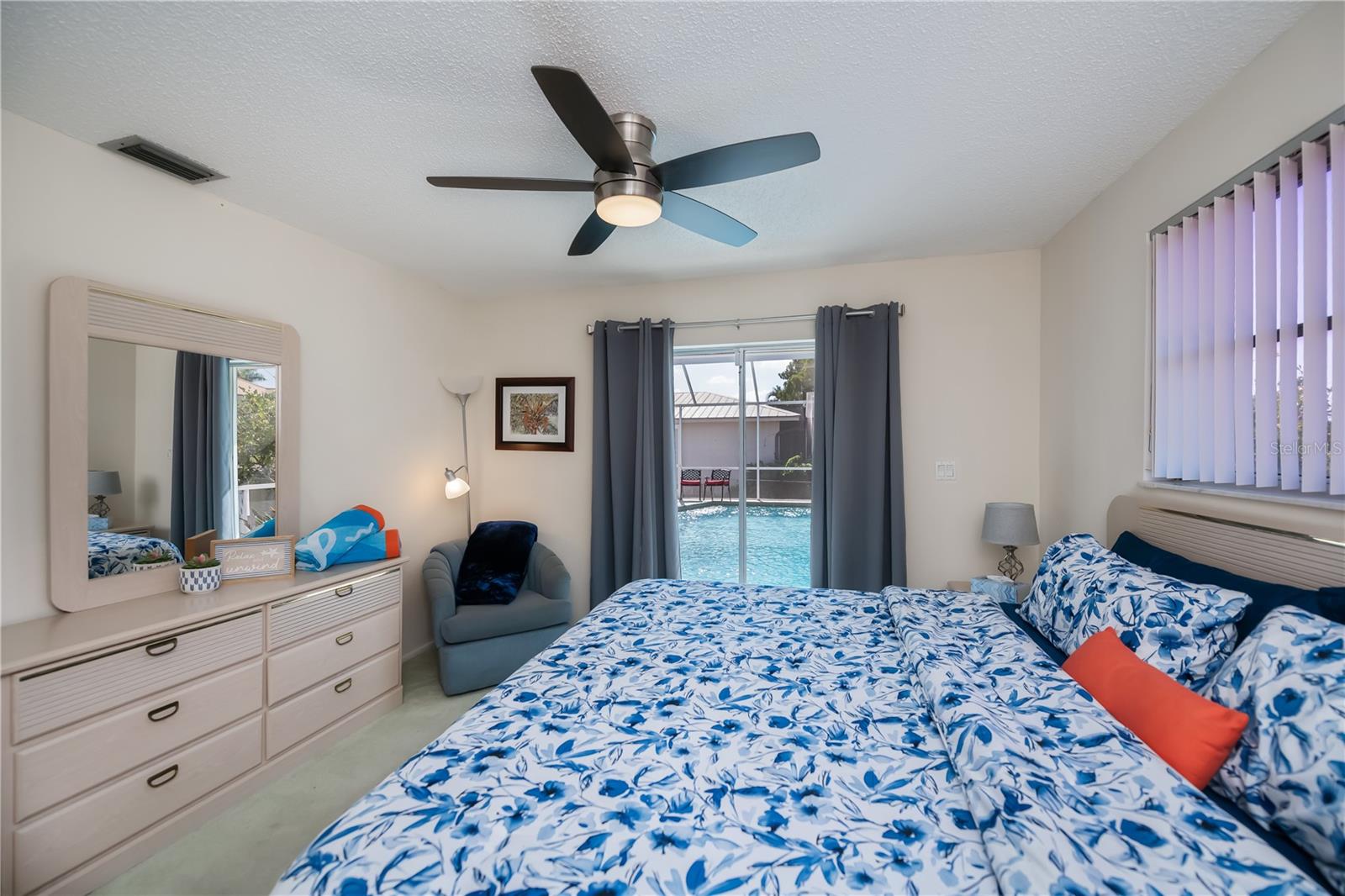 PUNTA GORDA ISLES SEC 04 - Residential