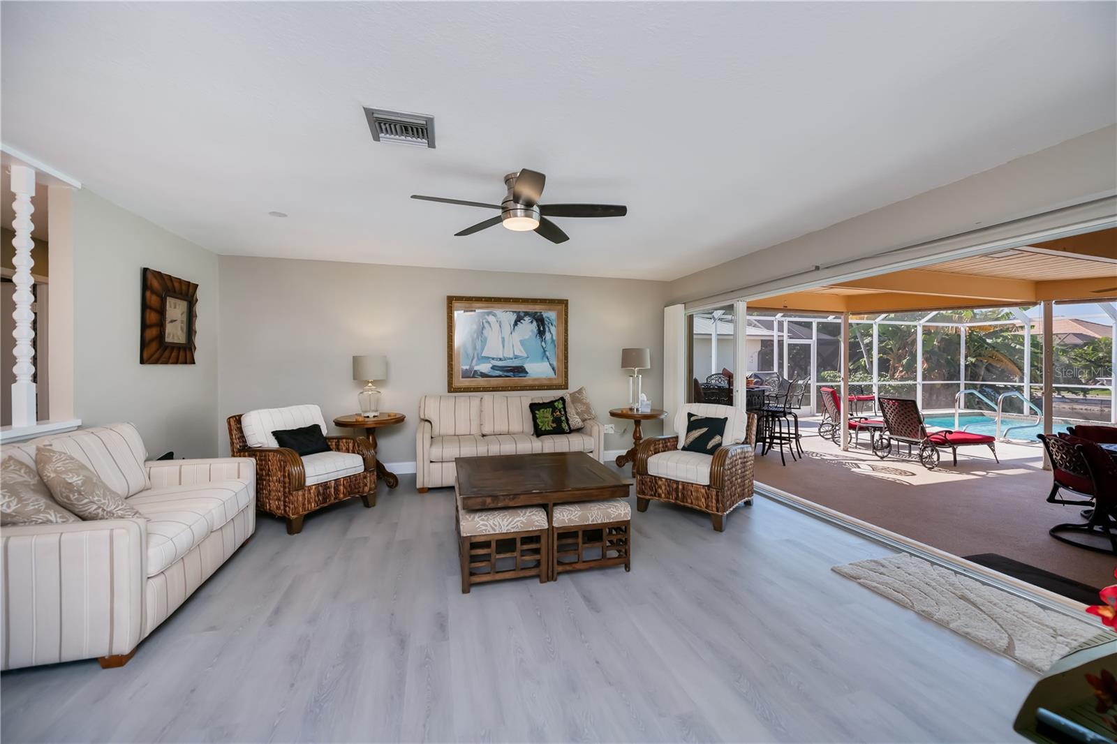 PUNTA GORDA ISLES SEC 04 - Residential