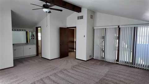 Tiny photo for 409 S Dixie Avenue, Fruitland Park, FL 34731 (MLS # O6406459)