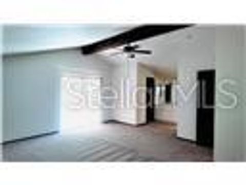 Tiny photo for 409 S Dixie Avenue, Fruitland Park, FL 34731 (MLS # O6406459)