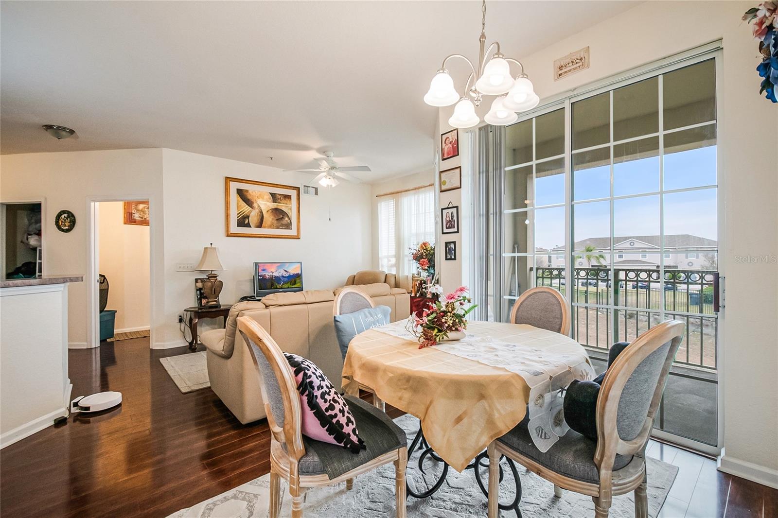 TERRACE RIDGE AT TOWN CENTER EAST A CONDOMINIUM - Residential