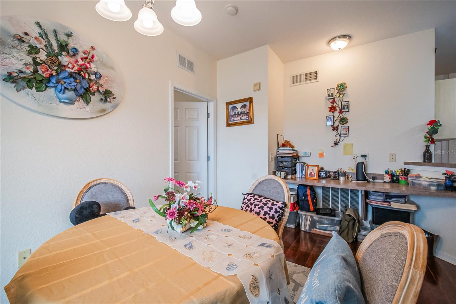 TERRACE RIDGE AT TOWN CENTER EAST A CONDOMINIUM - Residential