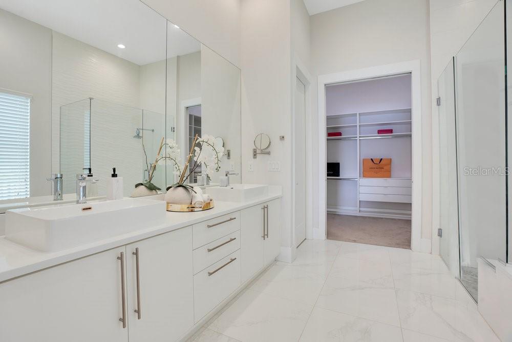 SIGNATURE LAKES PH 02 A B H I J - Residential