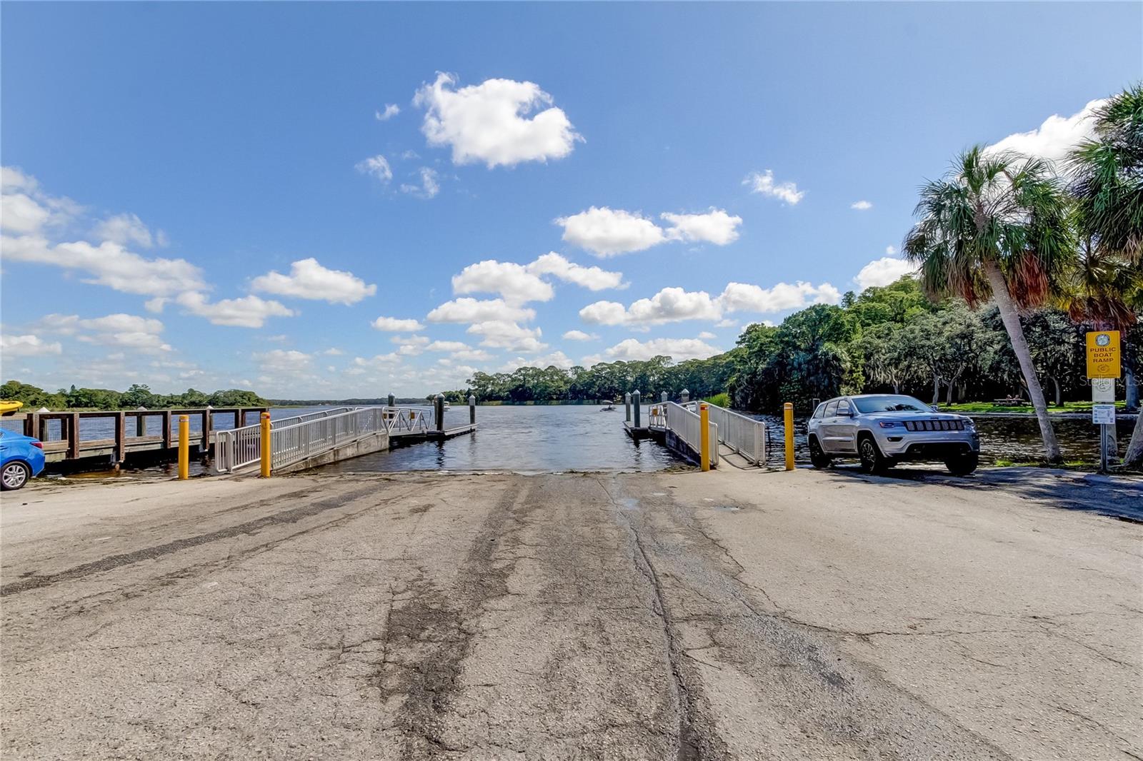 YOUNGS SUB DE LUXE - Land