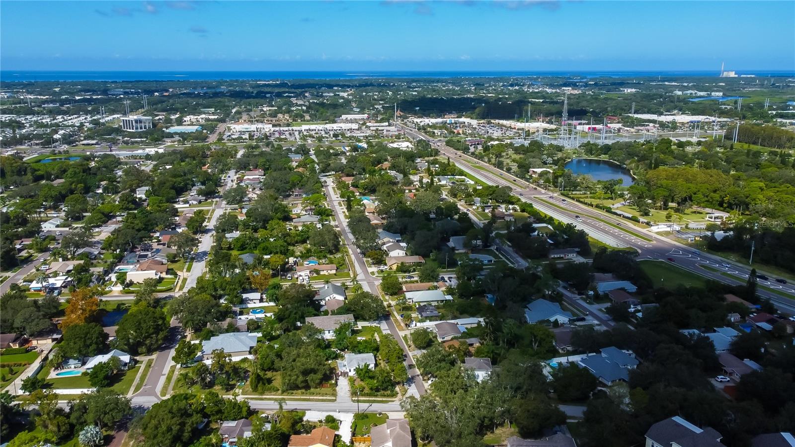 YOUNGS SUB DE LUXE - Land