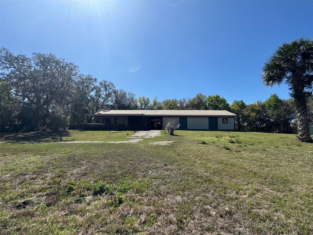 Photo of 1065 S Massachusetts Avenue, Deland, FL 32724 (MLS # V4947779)