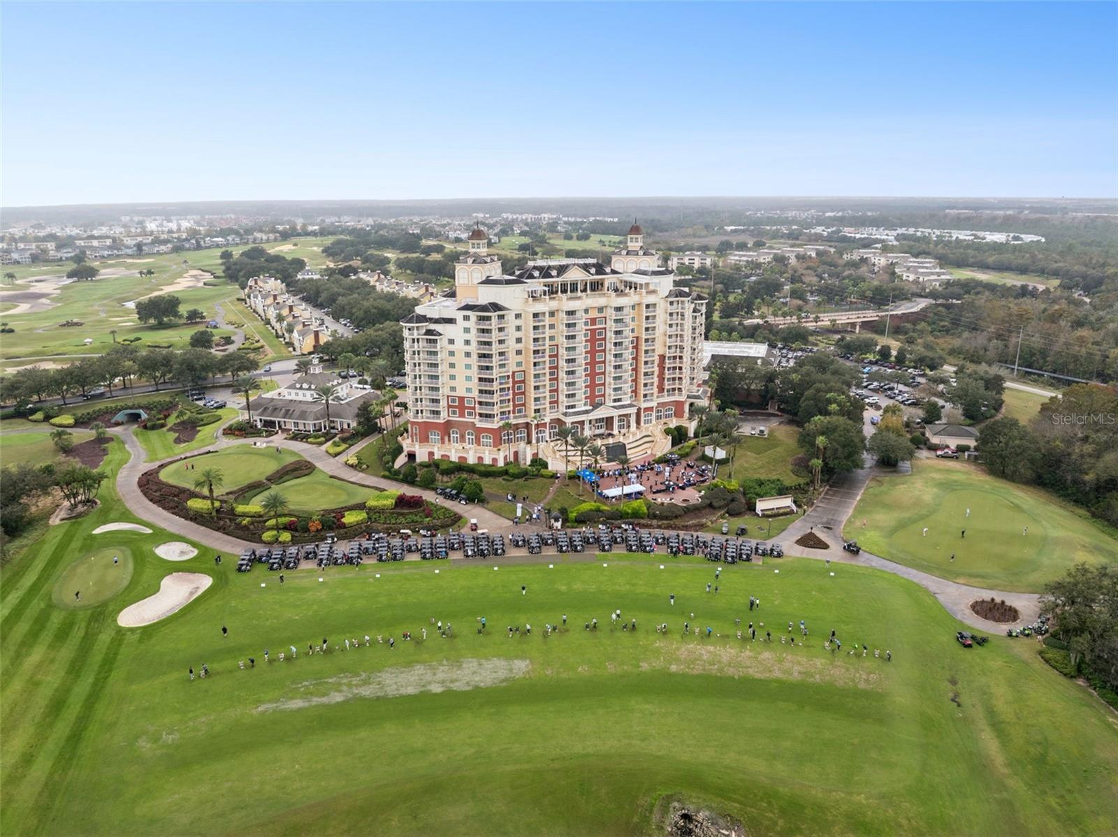 REUNION GRANDE CONDO - Residential