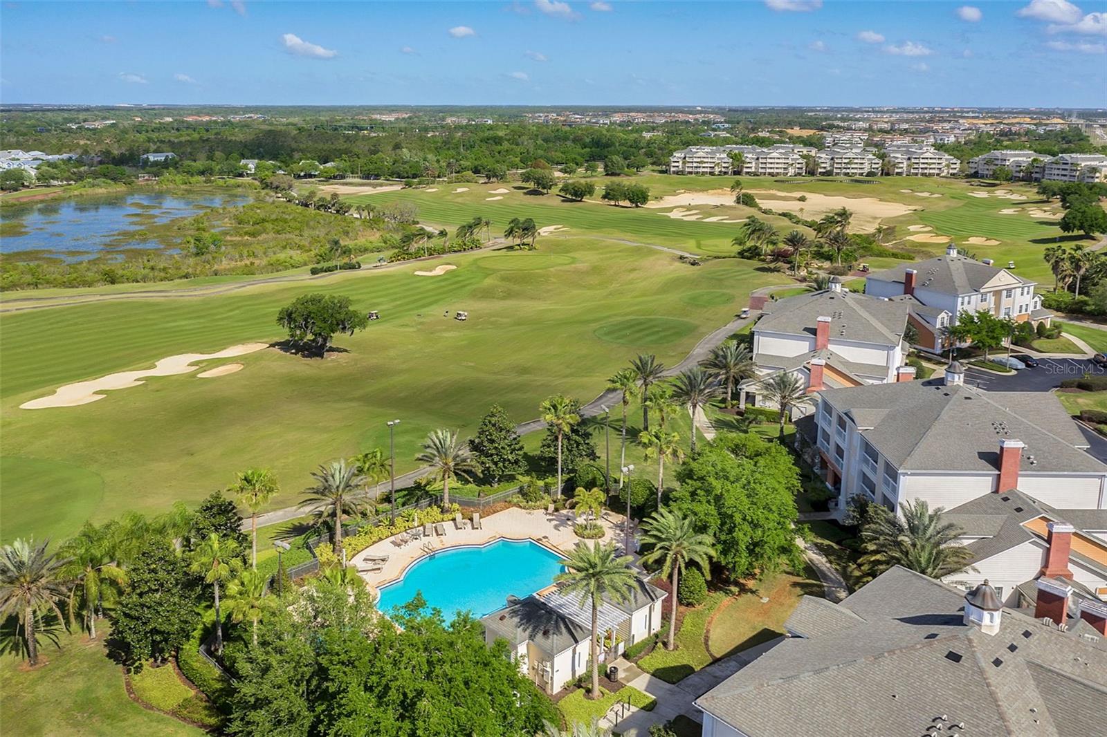 REUNION GRANDE CONDO - Residential