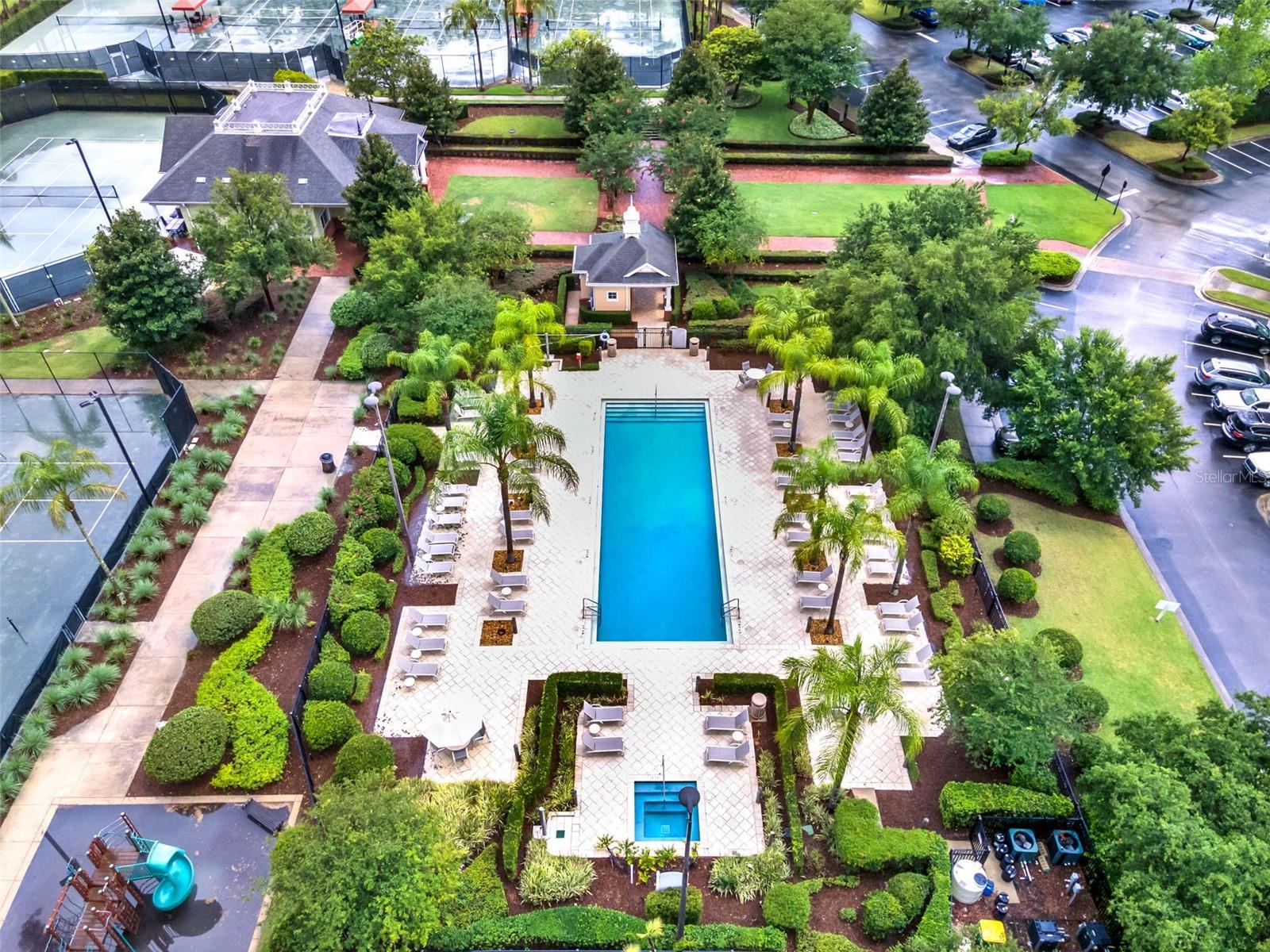 REUNION GRANDE CONDO - Residential