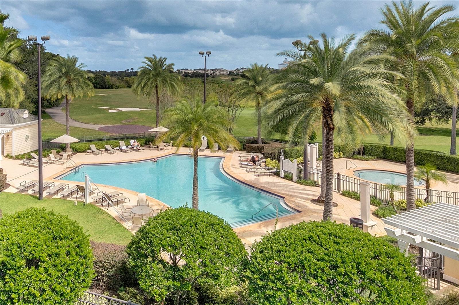 REUNION GRANDE CONDO - Residential