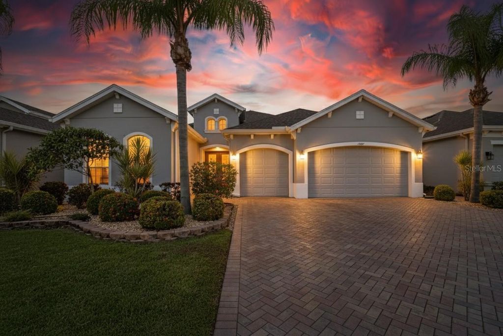 Photo of 1524 Emerald Dunes Drive, Sun City Center, FL 33573 (MLS # TB8457202)