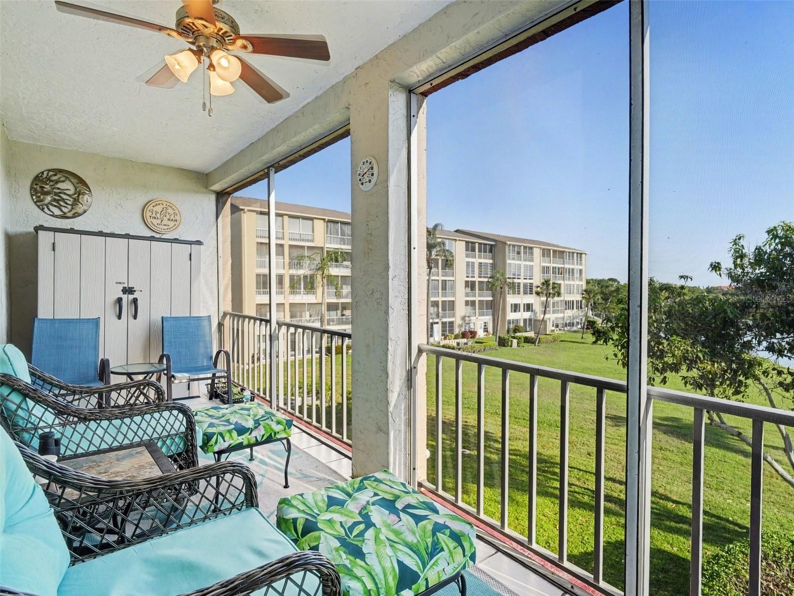 BAYSHORE ON THE LAKE APTS SEC 3 - Residential