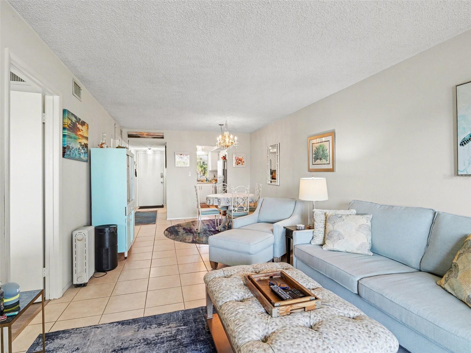 BAYSHORE ON THE LAKE APTS SEC 3 - Residential