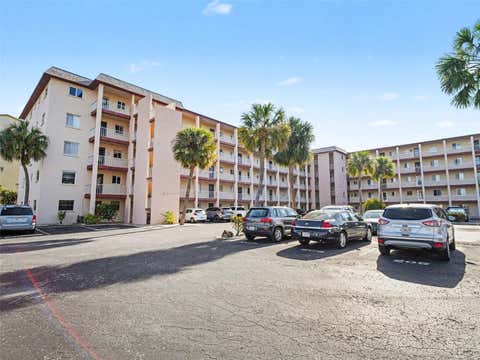 Photo of 3915 Lake Bayshore Drive #306, Bradenton, FL 34205 (MLS # TB8507468)