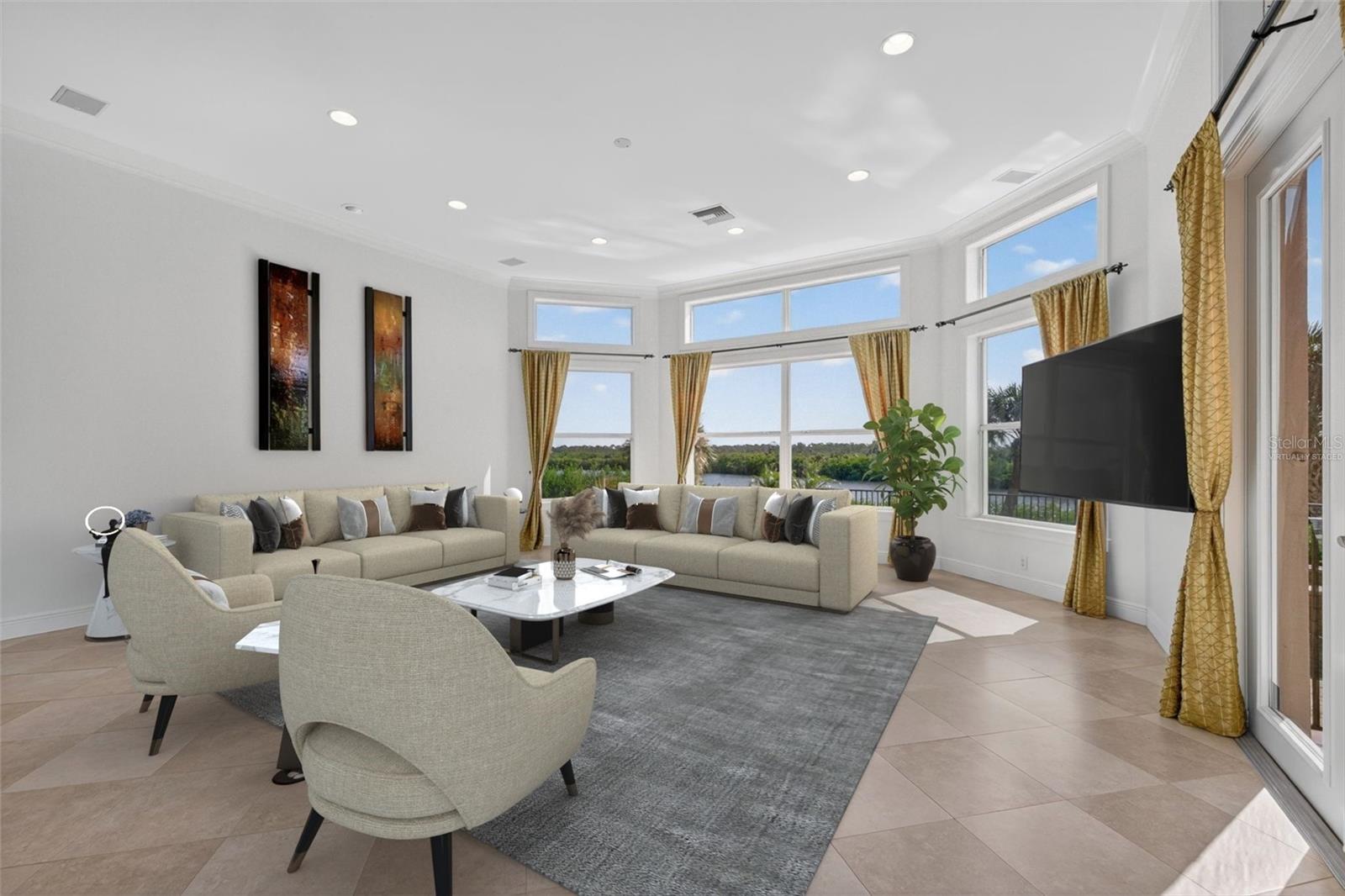 ESTUARY OF MOBBLY BAY - Residential