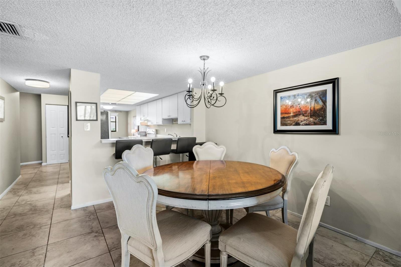 ISLAND REEF I - Residential Lease