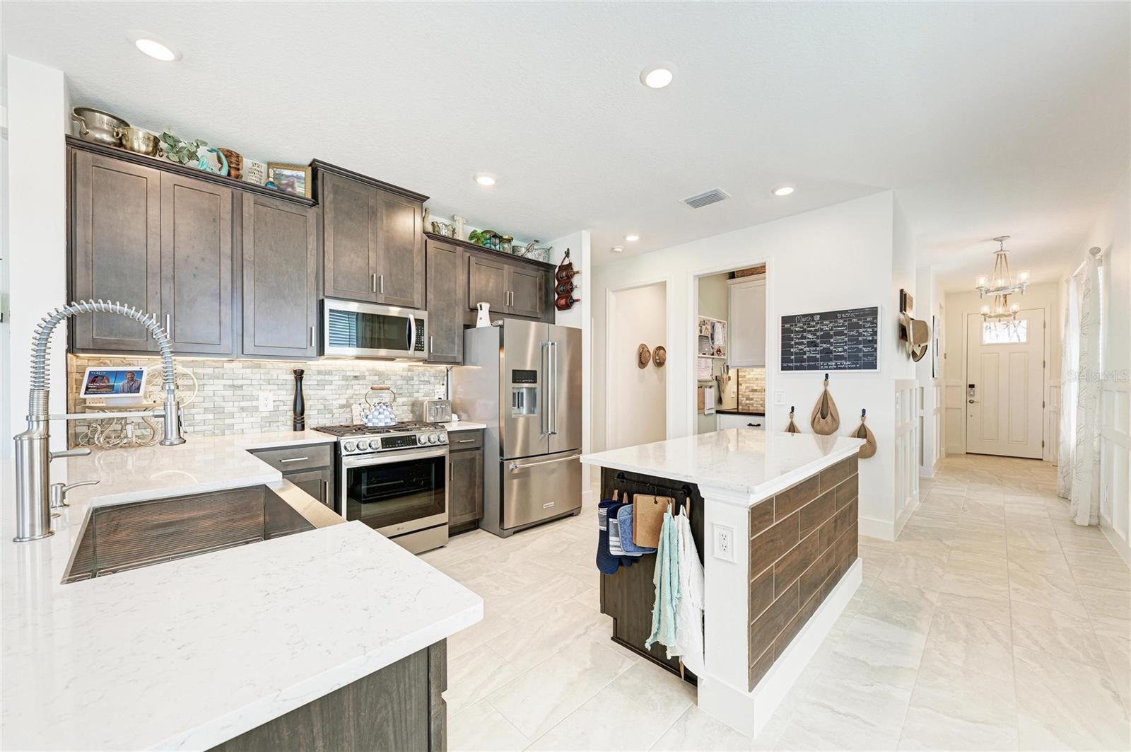 PARK EAST AT AZARIO PH II - Residential