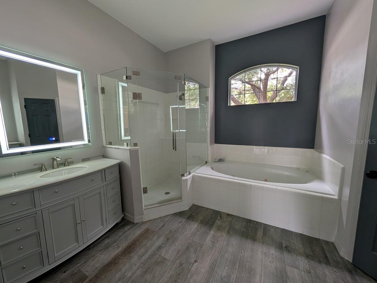 MONTCLAIR CLUSTER - Residential