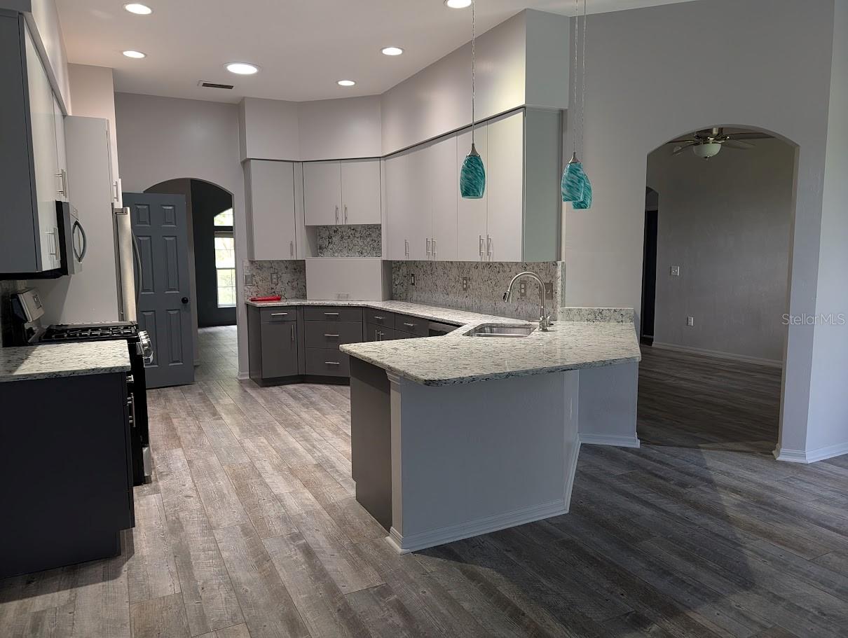 MONTCLAIR CLUSTER - Residential