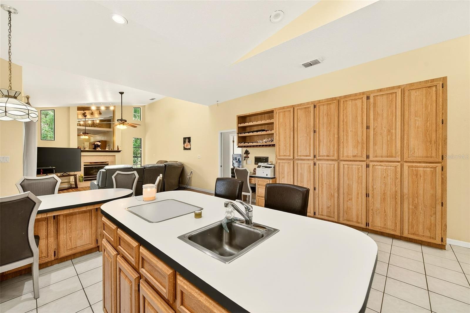 HUNTERS RIDGE - Residential