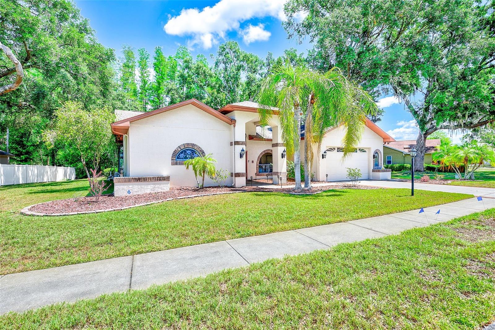 HUNTERS RIDGE - Residential