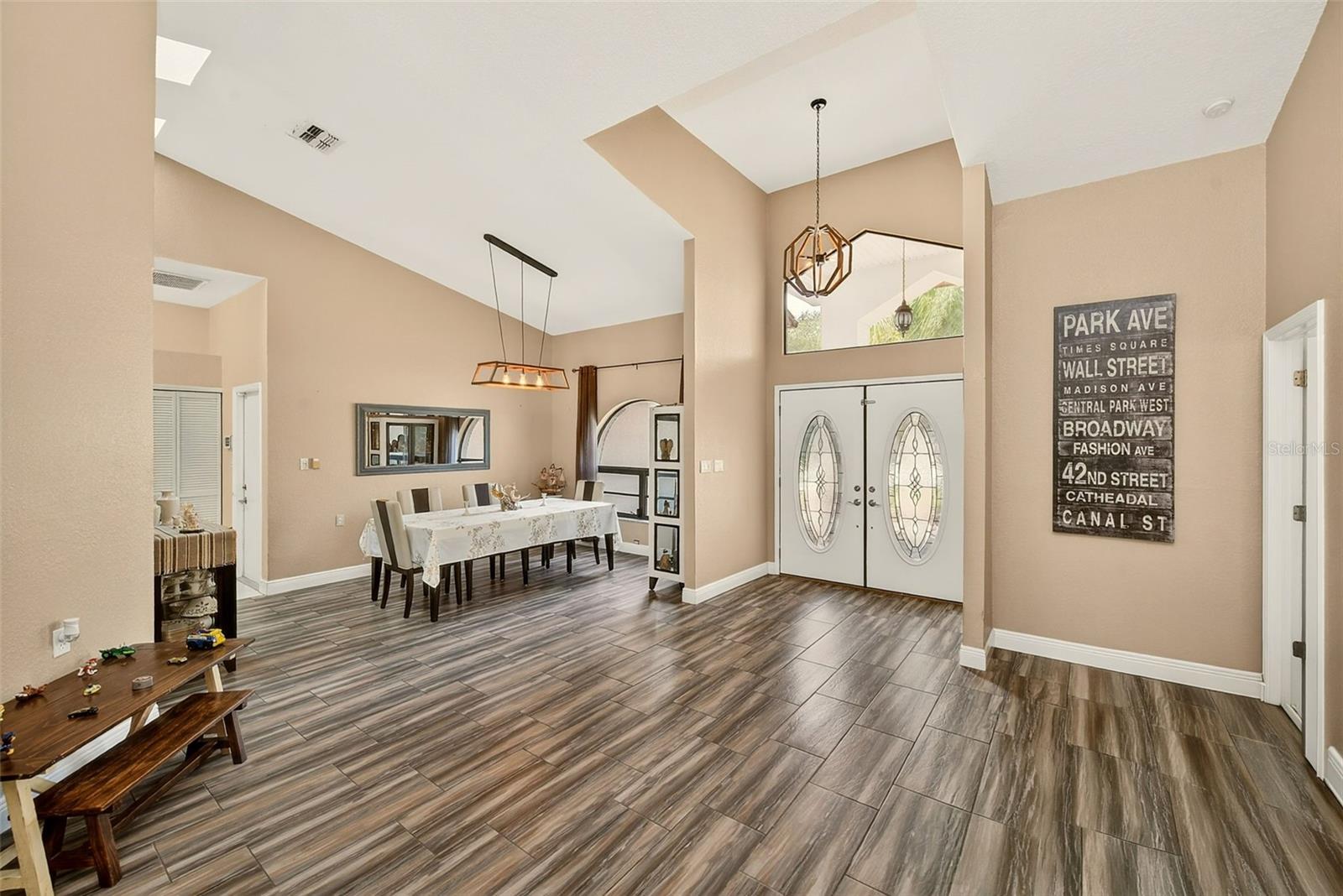 HUNTERS RIDGE - Residential