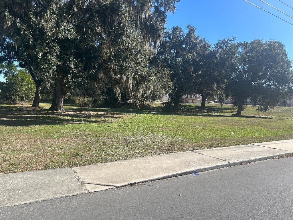Photo of Golfview Avenue, Bartow, FL 33830 (MLS # TB8460083)