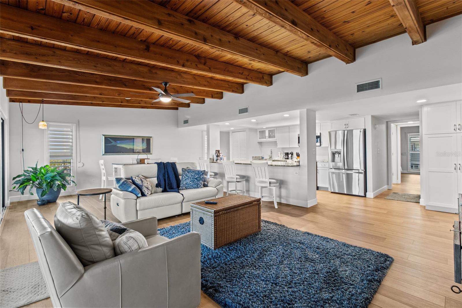 SAND DUNES THE CONDO - Residential Lease