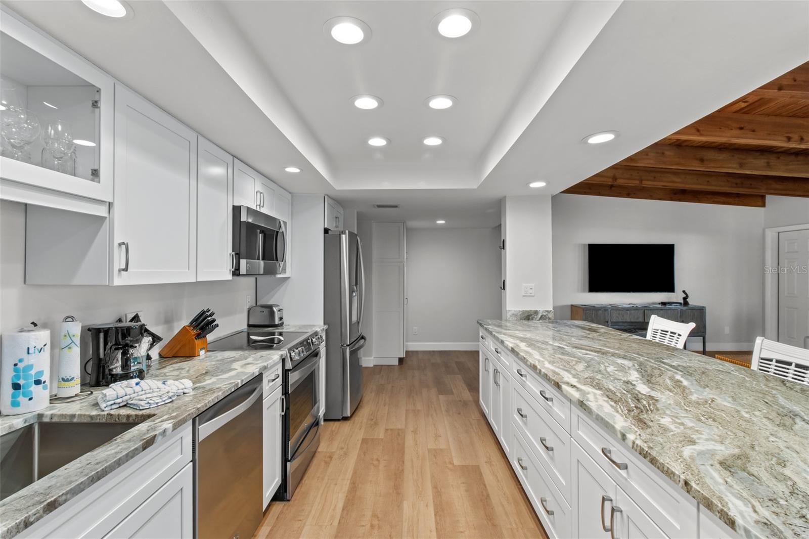 SAND DUNES THE CONDO - Residential Lease