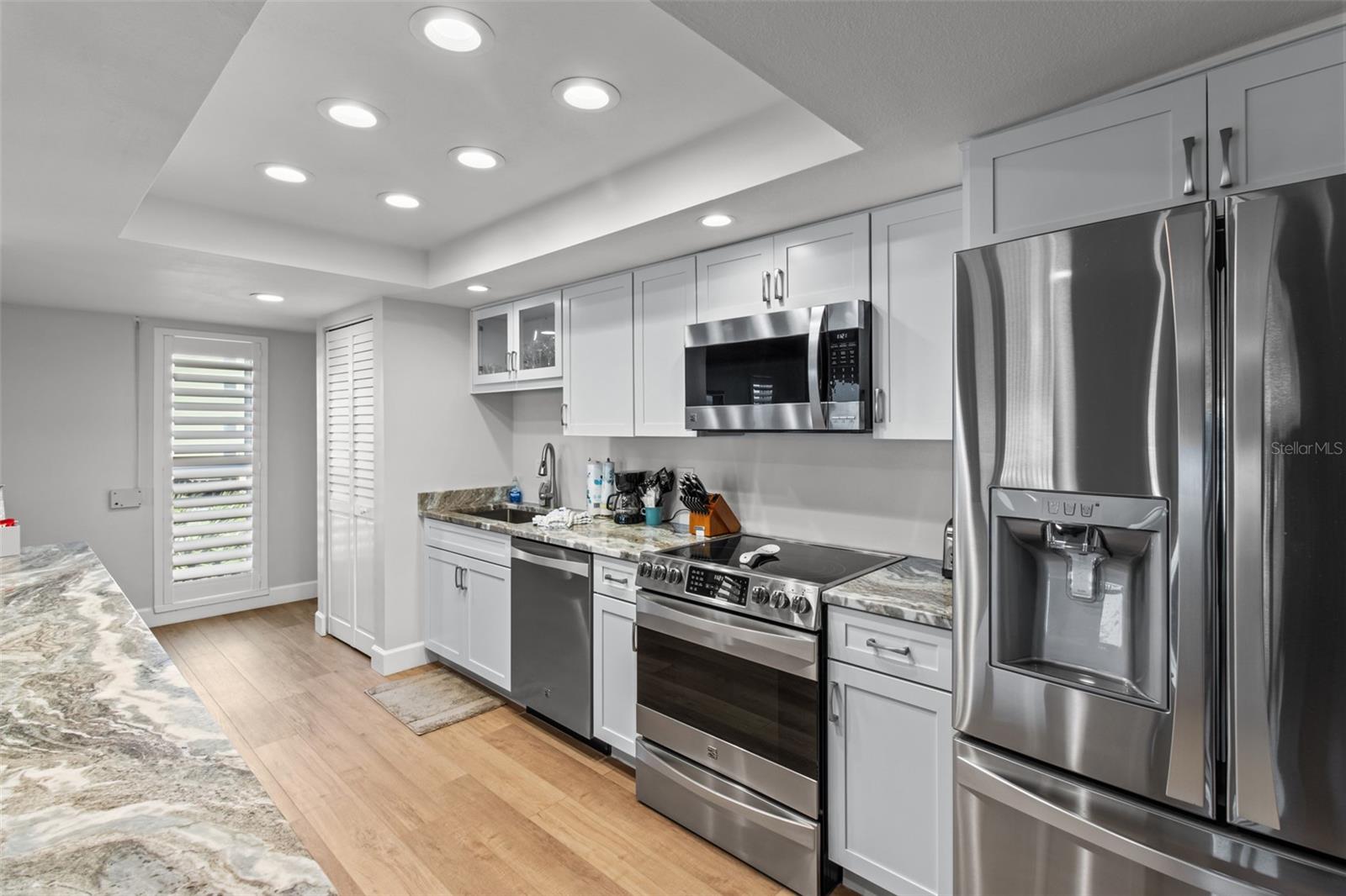 SAND DUNES THE CONDO - Residential Lease