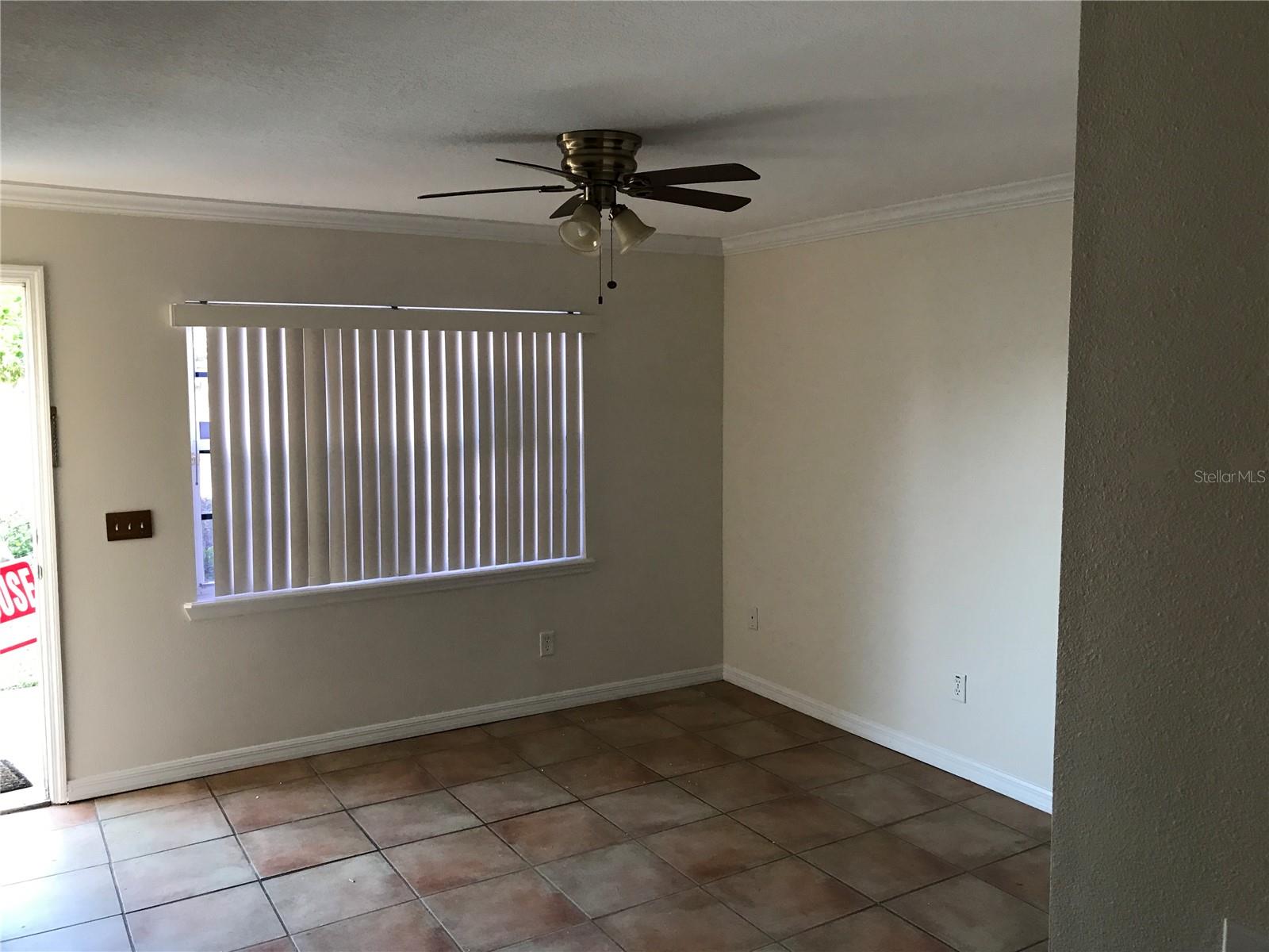 RIO HILLS TWNHS - Residential Lease