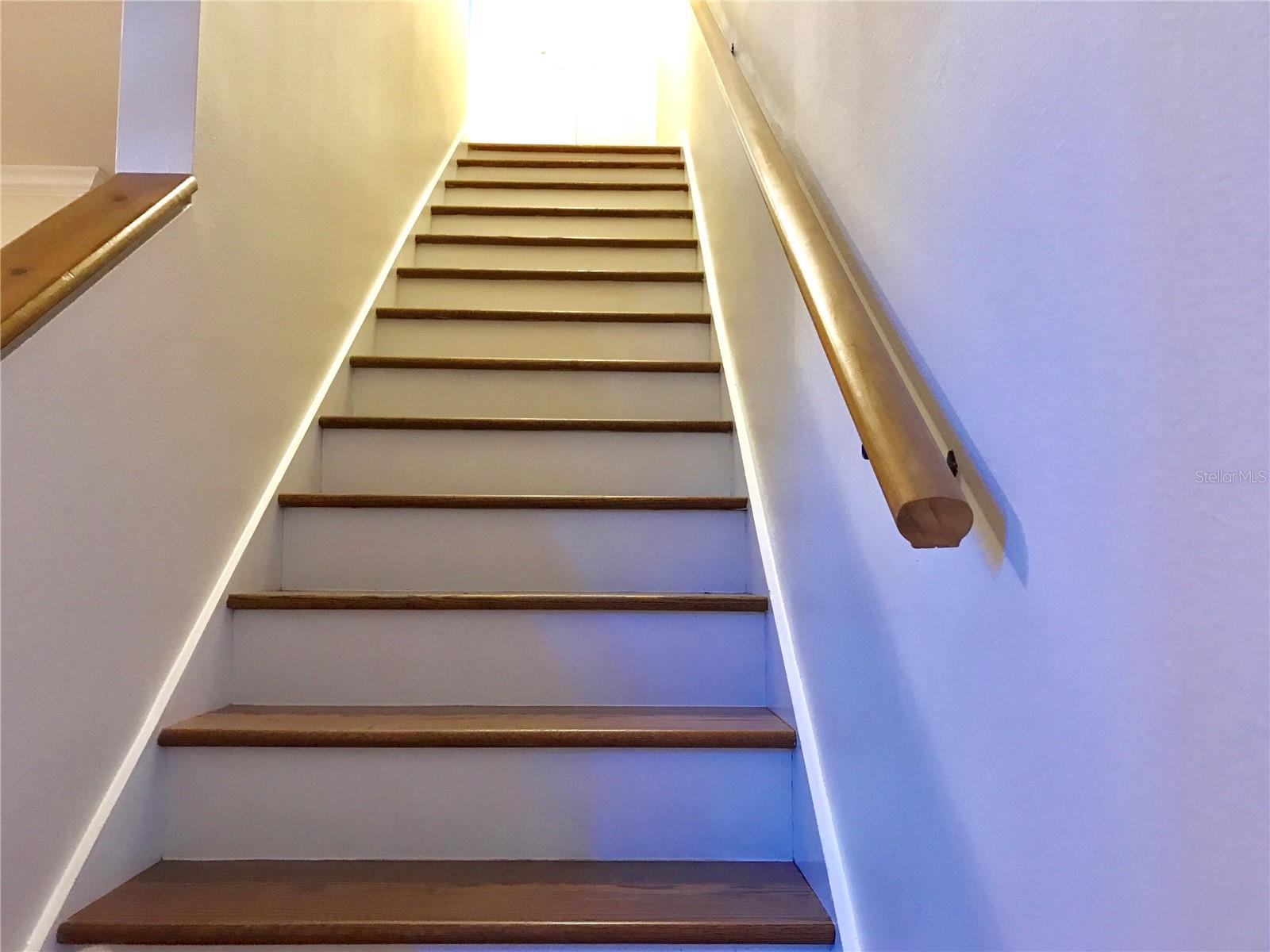 RIO HILLS TWNHS - Residential Lease