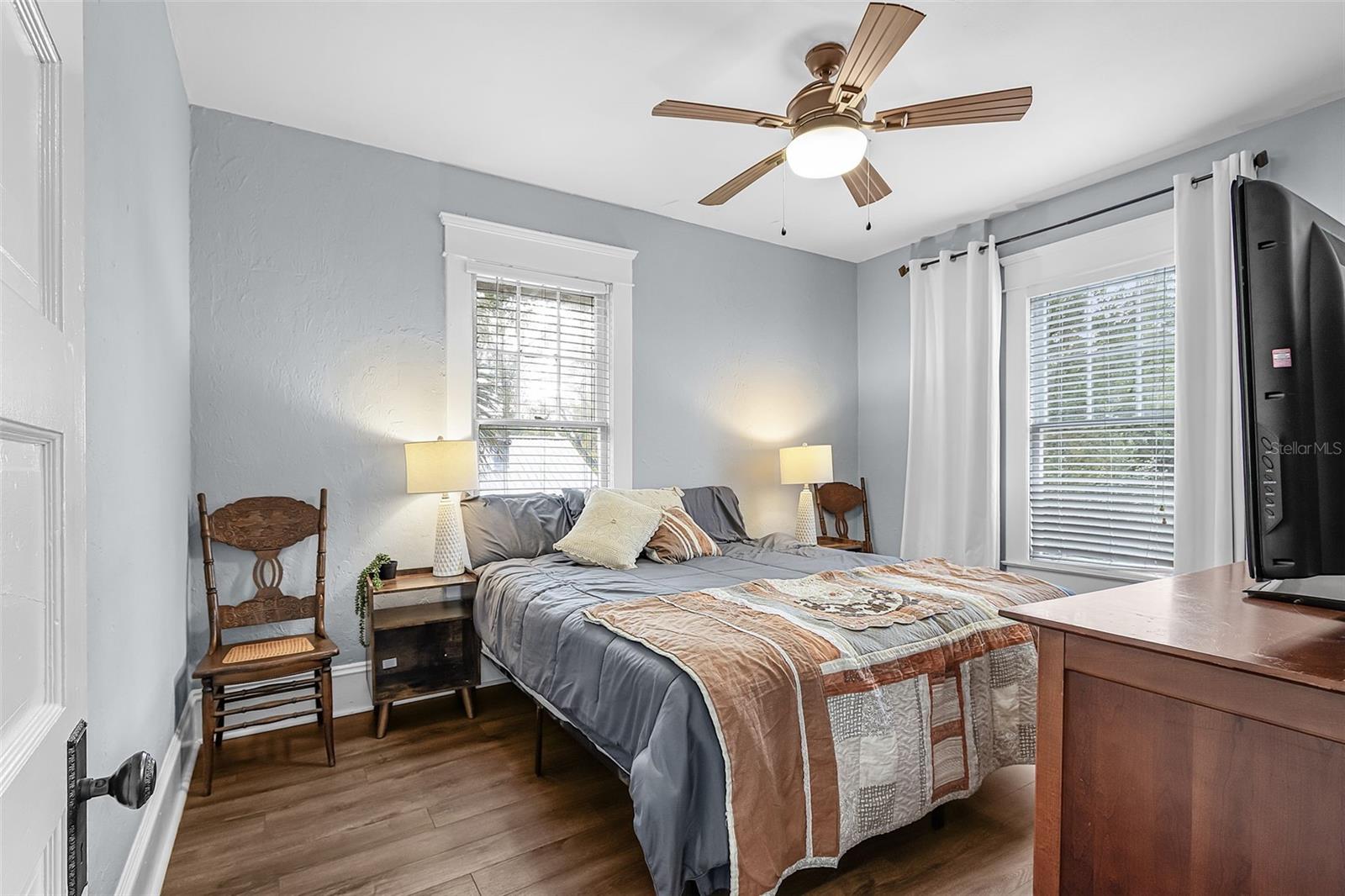 DAUGHTREYS ADD TO ARCADIA - Residential