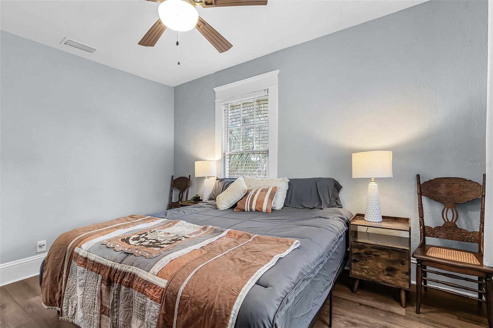 DAUGHTREYS ADD TO ARCADIA - Residential