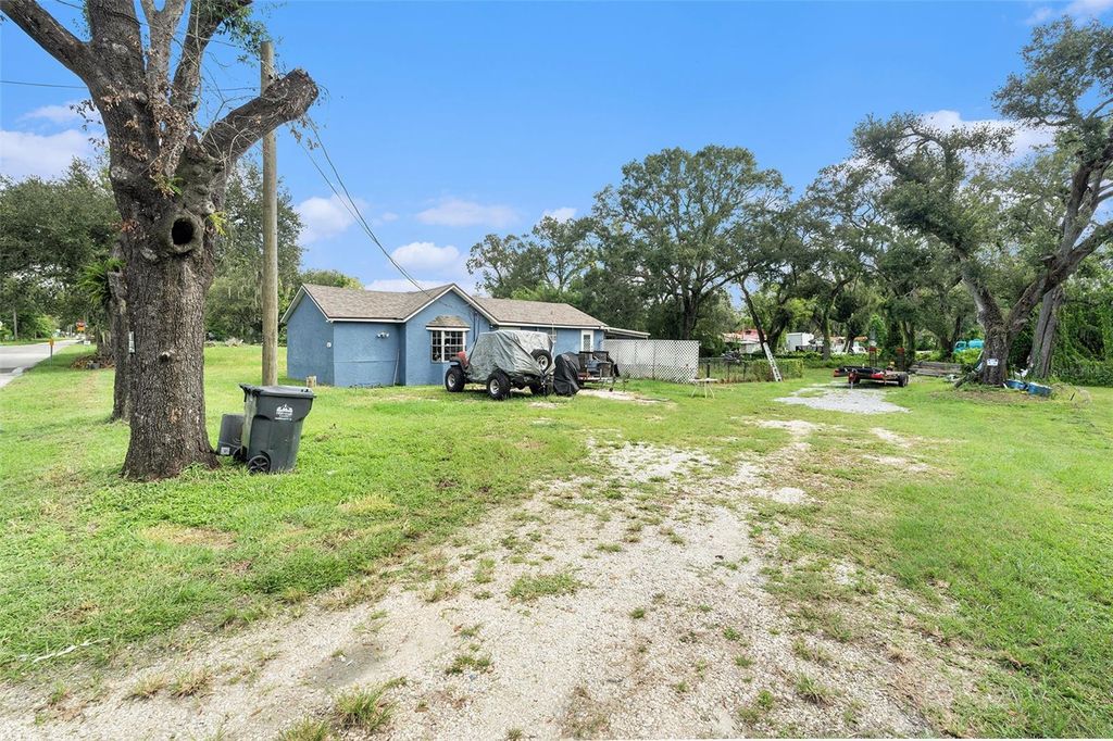 Photo of 3007 N 76th Street, Tampa, FL 33619 (MLS # TB8427679)