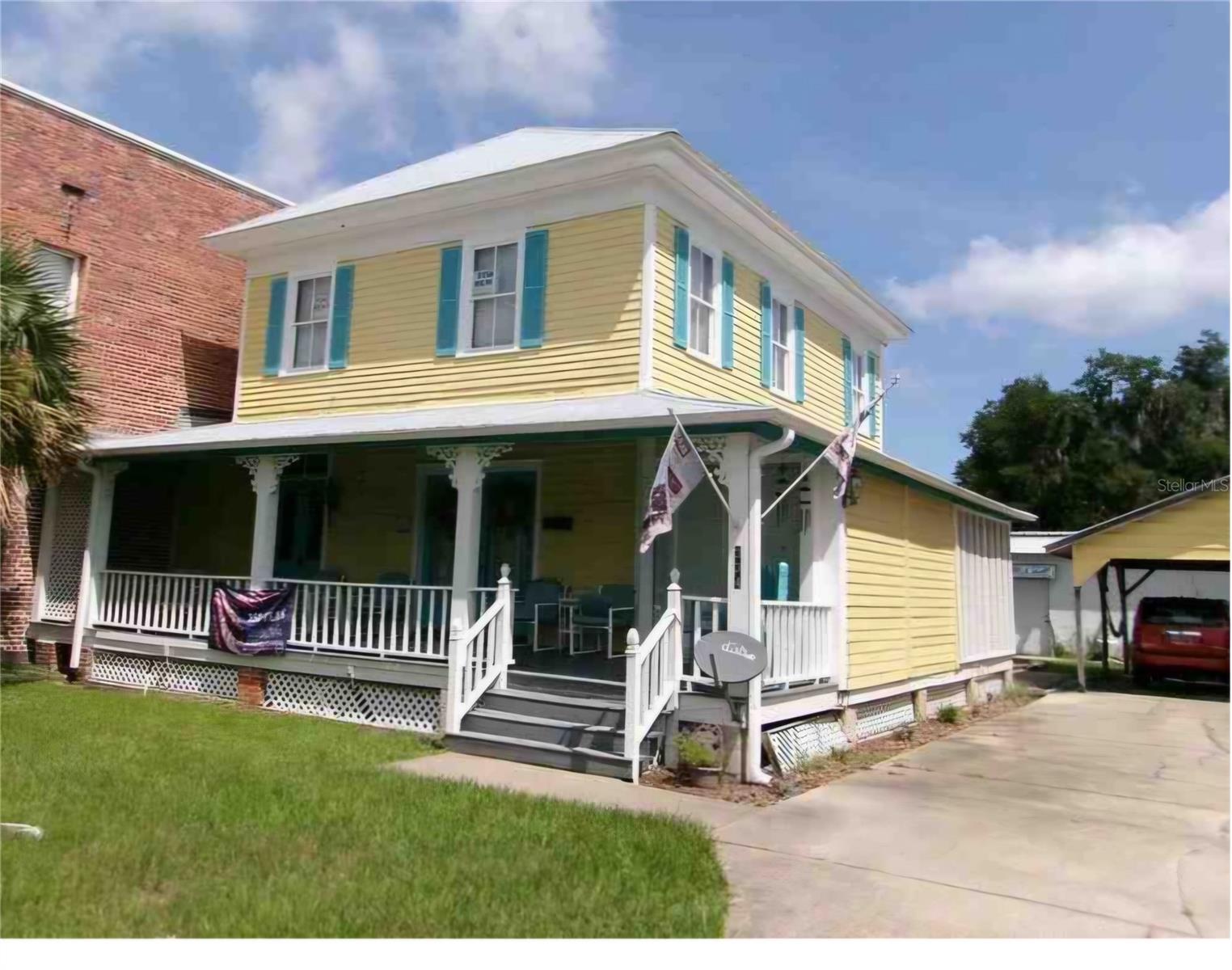 334 Central, Crescent City